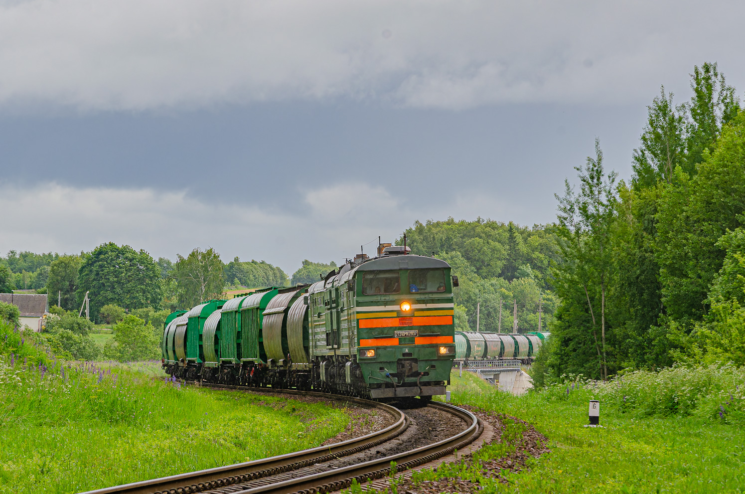 2ТЭ10МК-2937