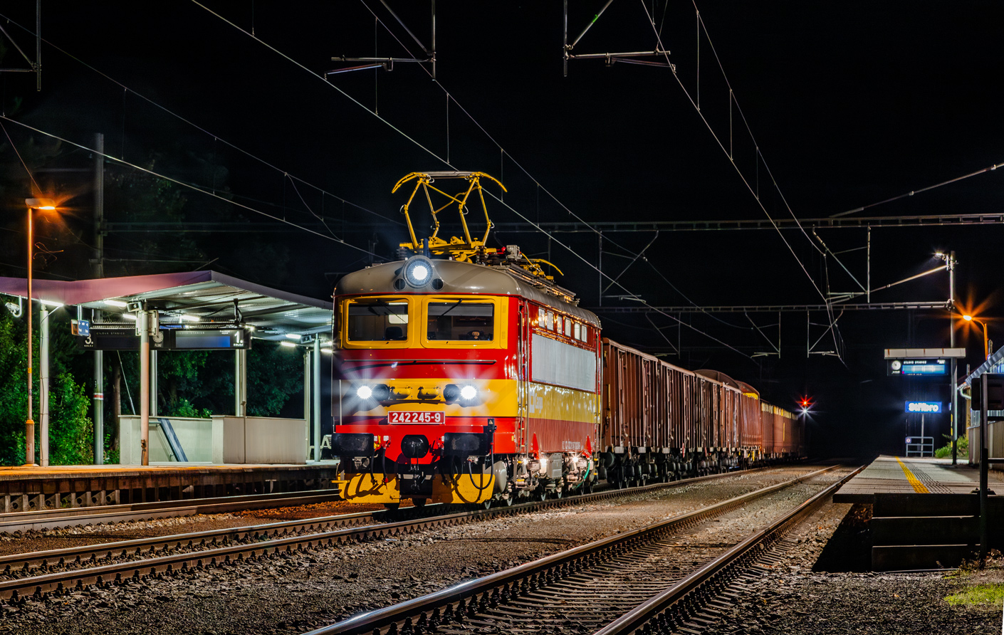 242 245-9