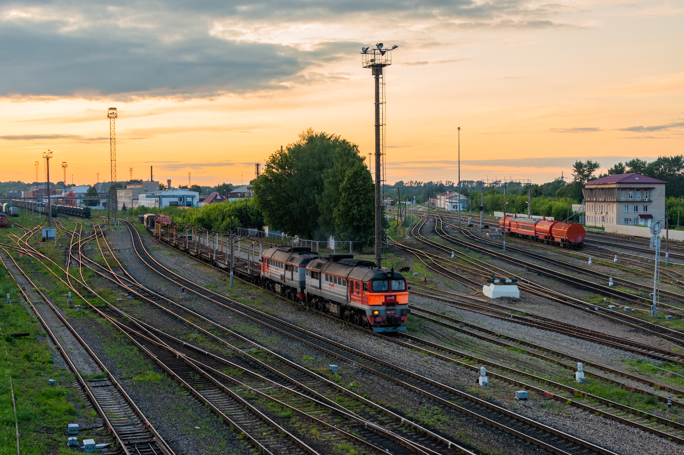 2М62-1214
