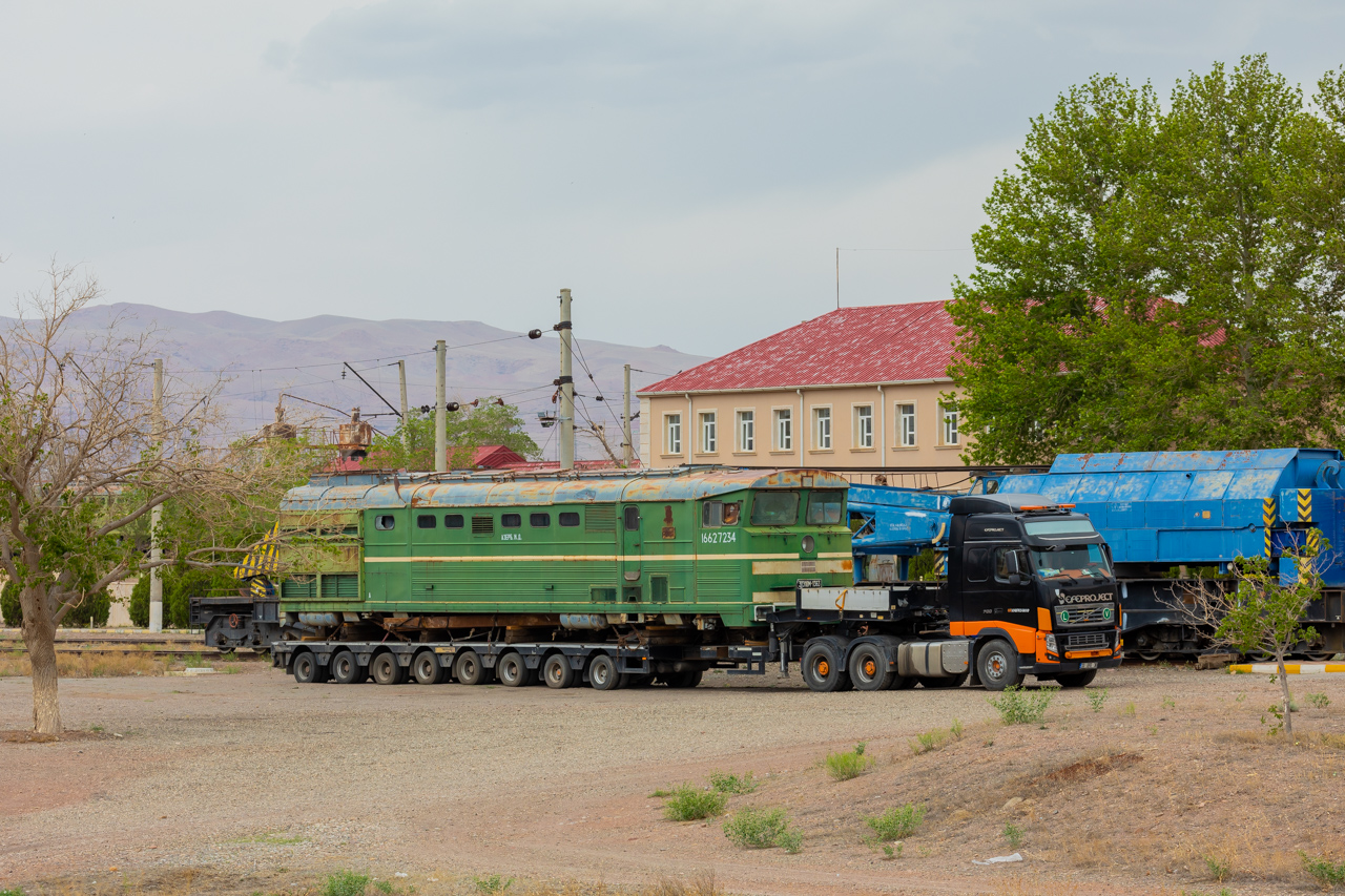 3ТЭ10М-1363