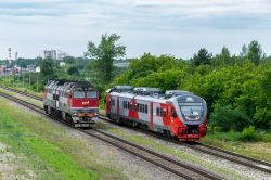 2ТЭ116УД-054 (Northern Railway); РА3-088 (Northern Railway)