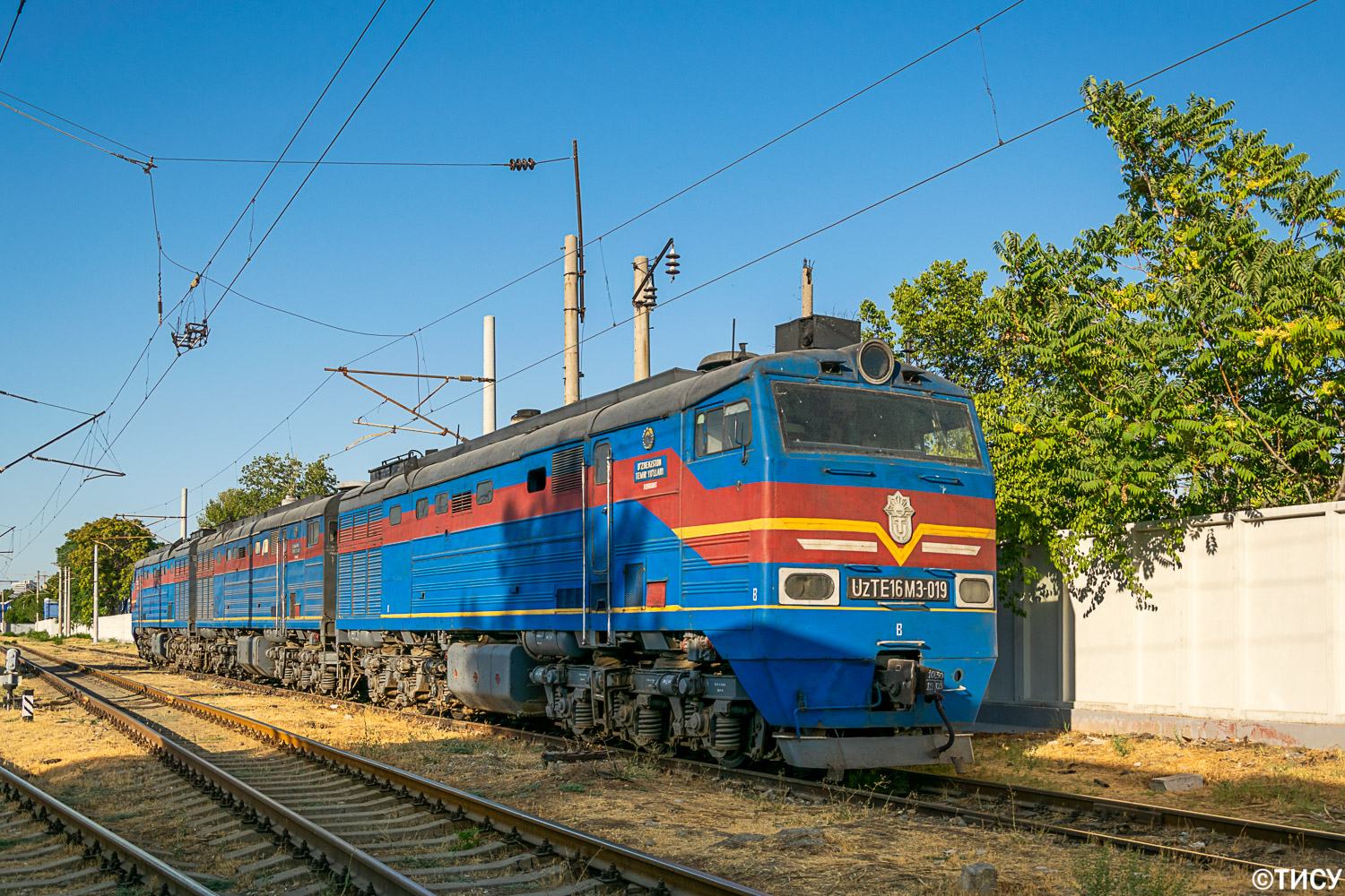 UZTE16M3-019