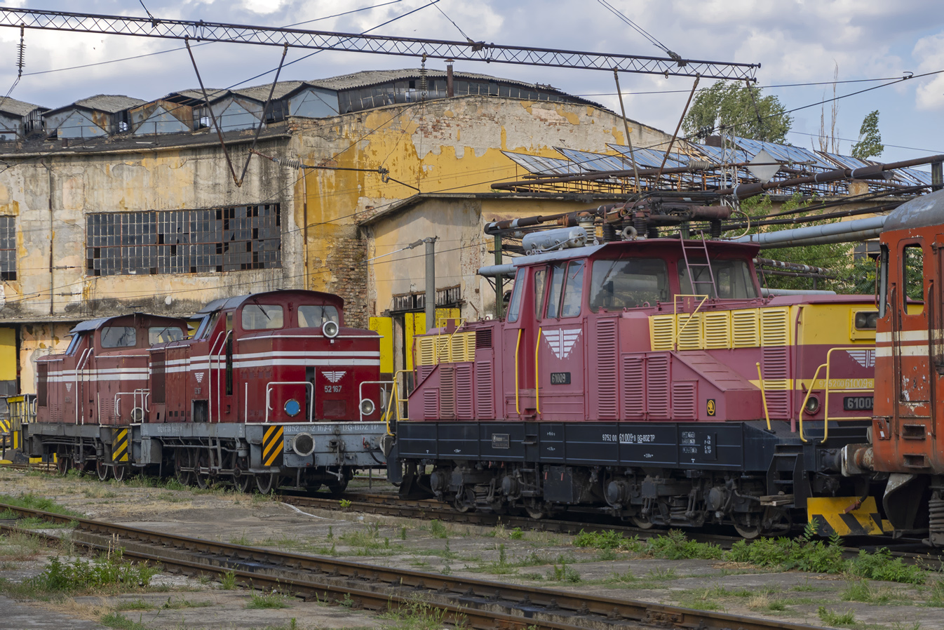 61 009