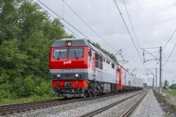 ТЭП70БС-215 (Kuybyshev Railway); ЭС104-027 (Kuybyshev Railway)