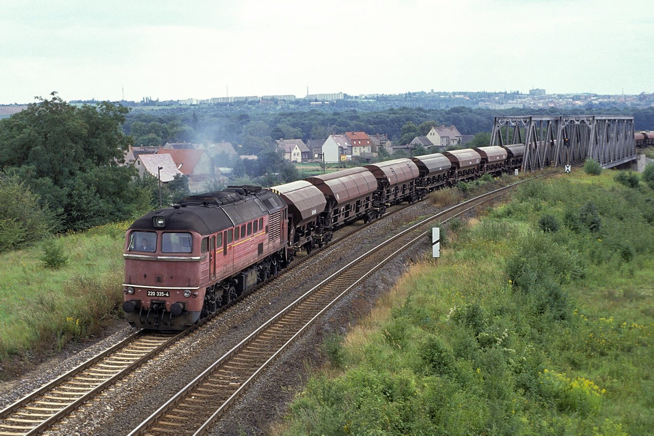220 335-4