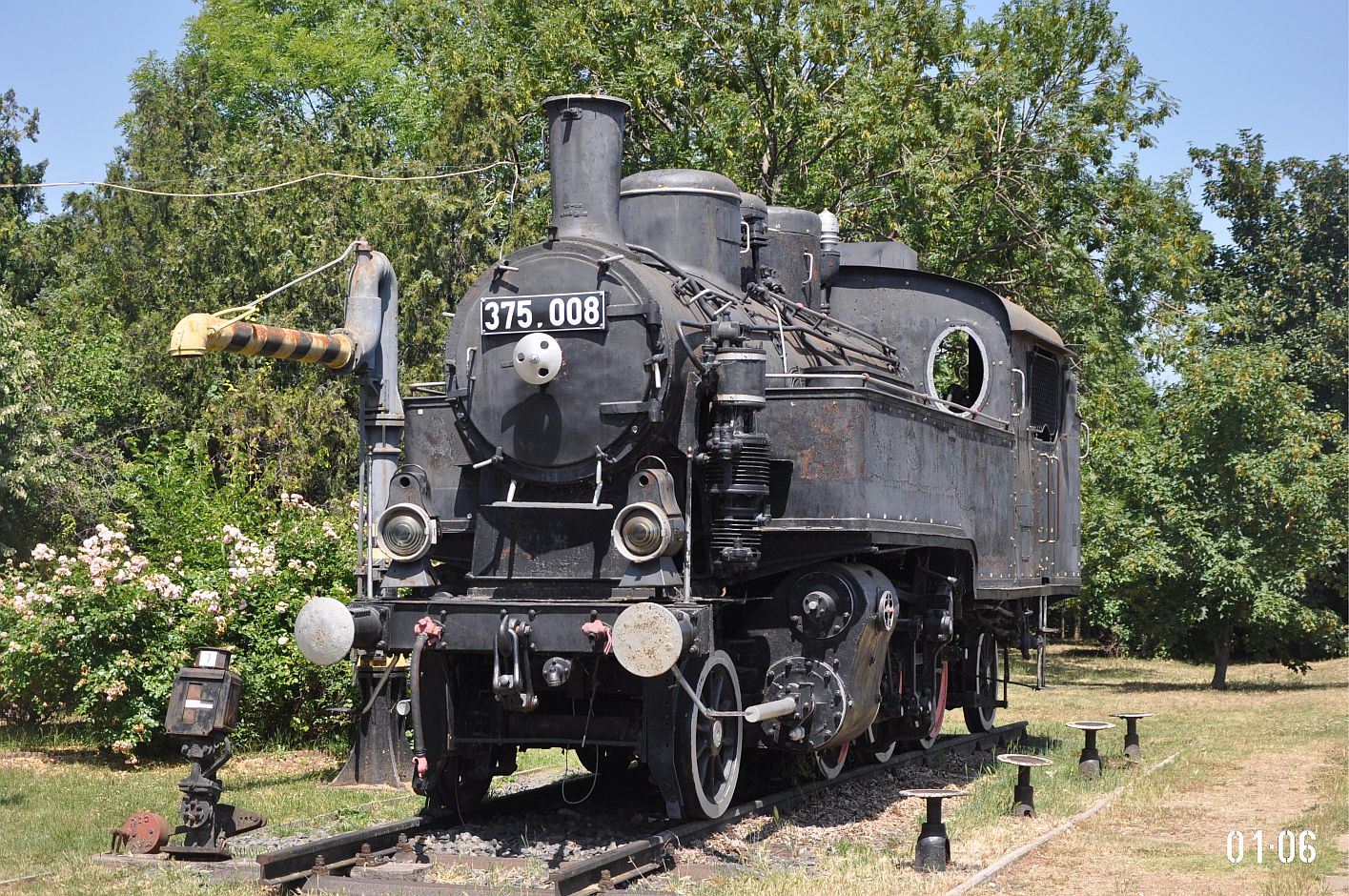 375.008
