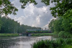 2ТЭ116У-0037 (October Railway)