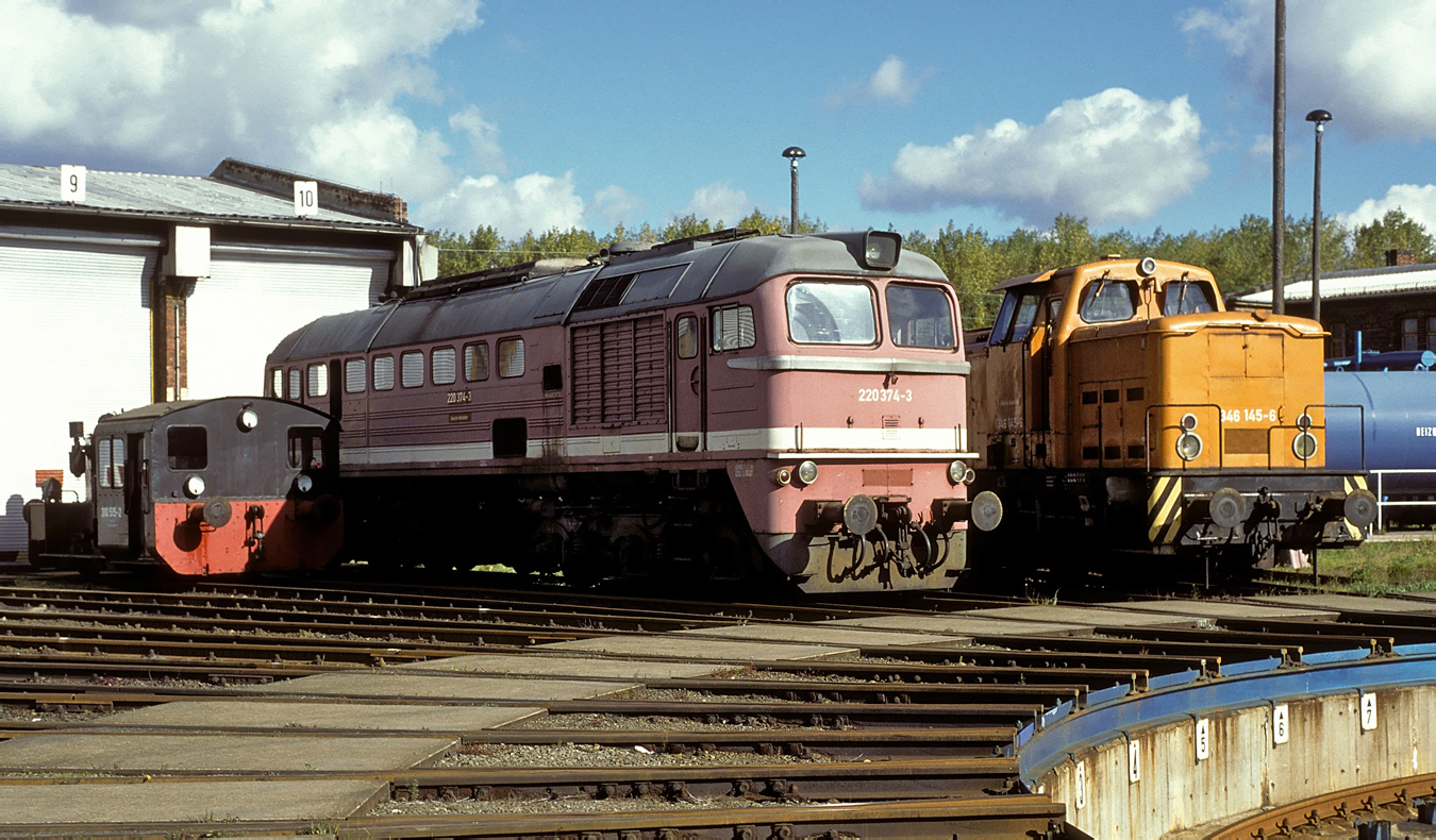 220 374-3