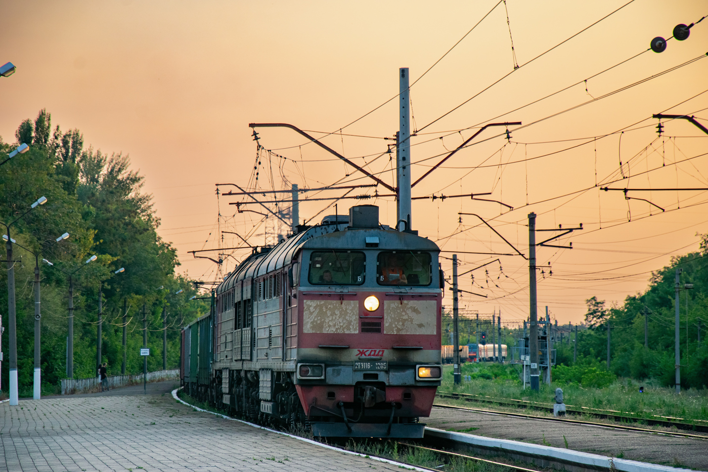 2ТЭ116-1285