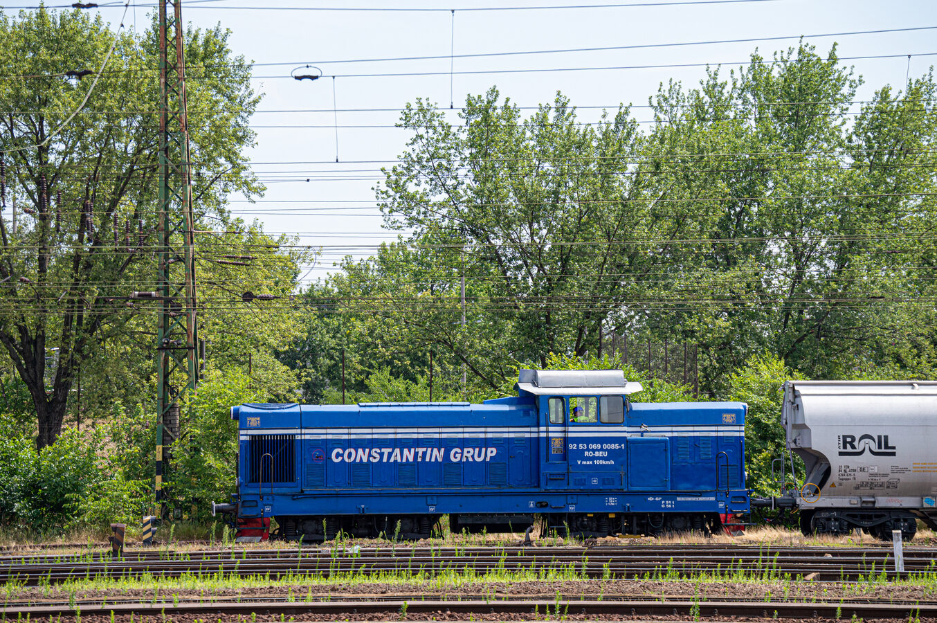 69 0085