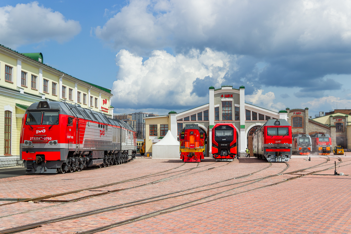 2ТЭ25КМ-0750; ТЭМ18ДМ-2278; ЭП2К-500; 2ЭС6-1550