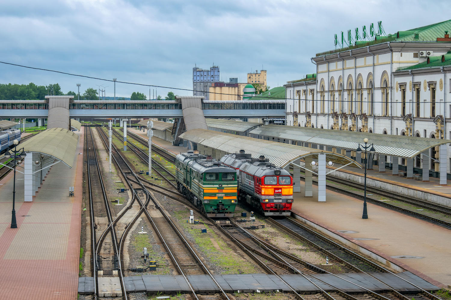 2ТЭ10МК-2937
