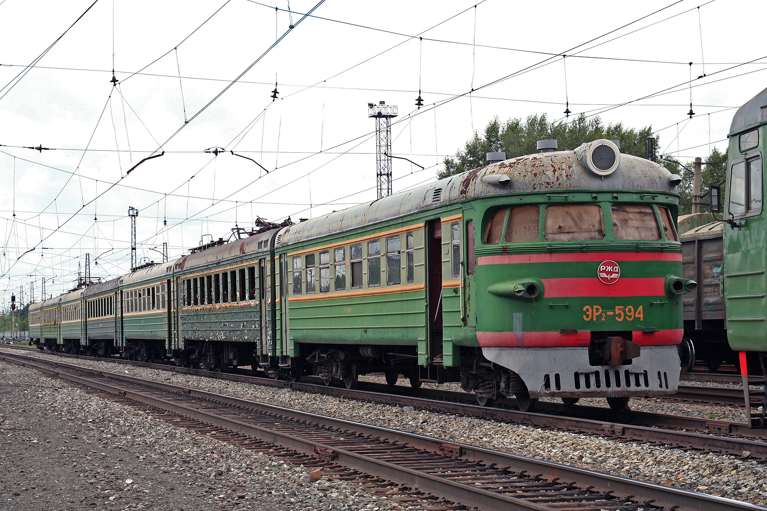 ЭР2-594