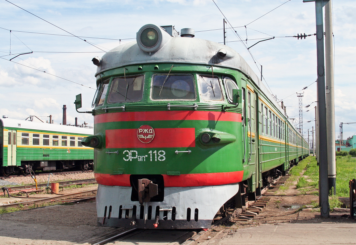 ЭР9П-118
