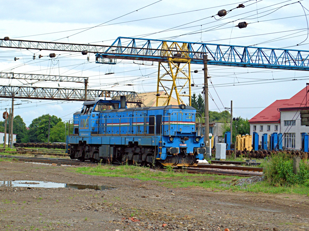 774 717-3
