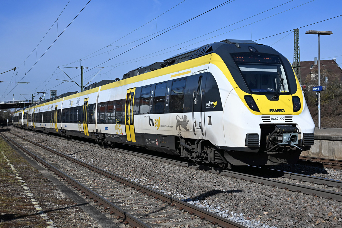8442 322