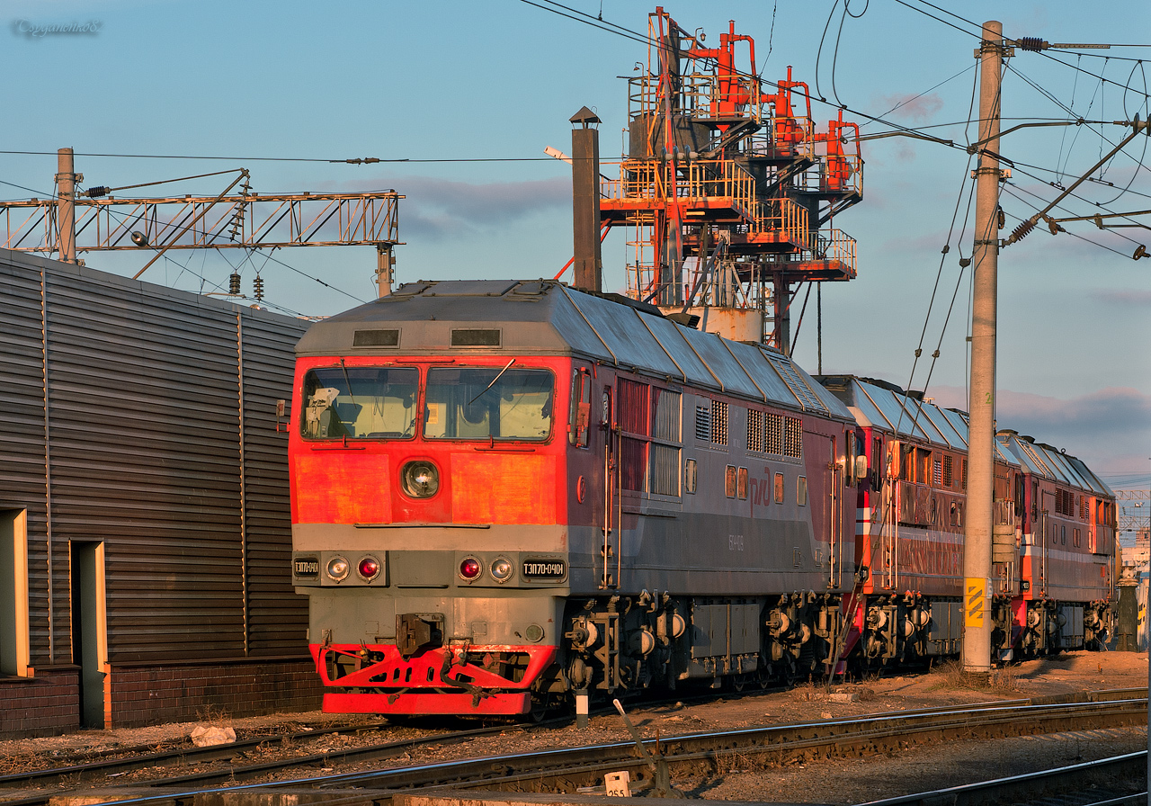 ТЭП70-0401