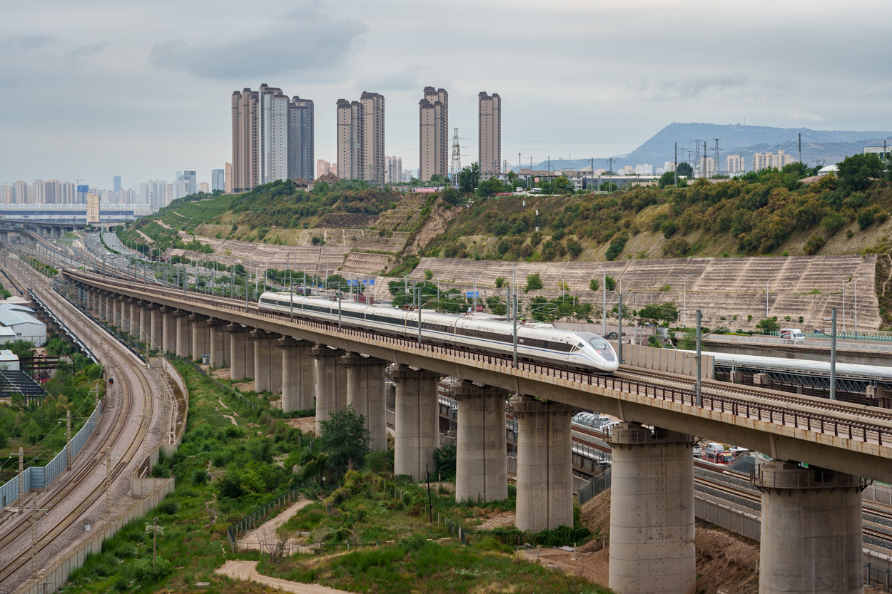 CRH2G-4106