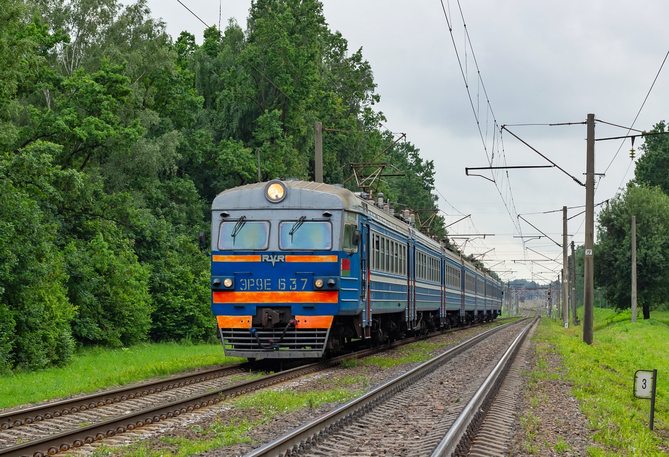 ЭР9Е-637