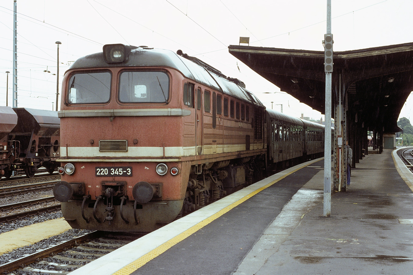 220 345-3