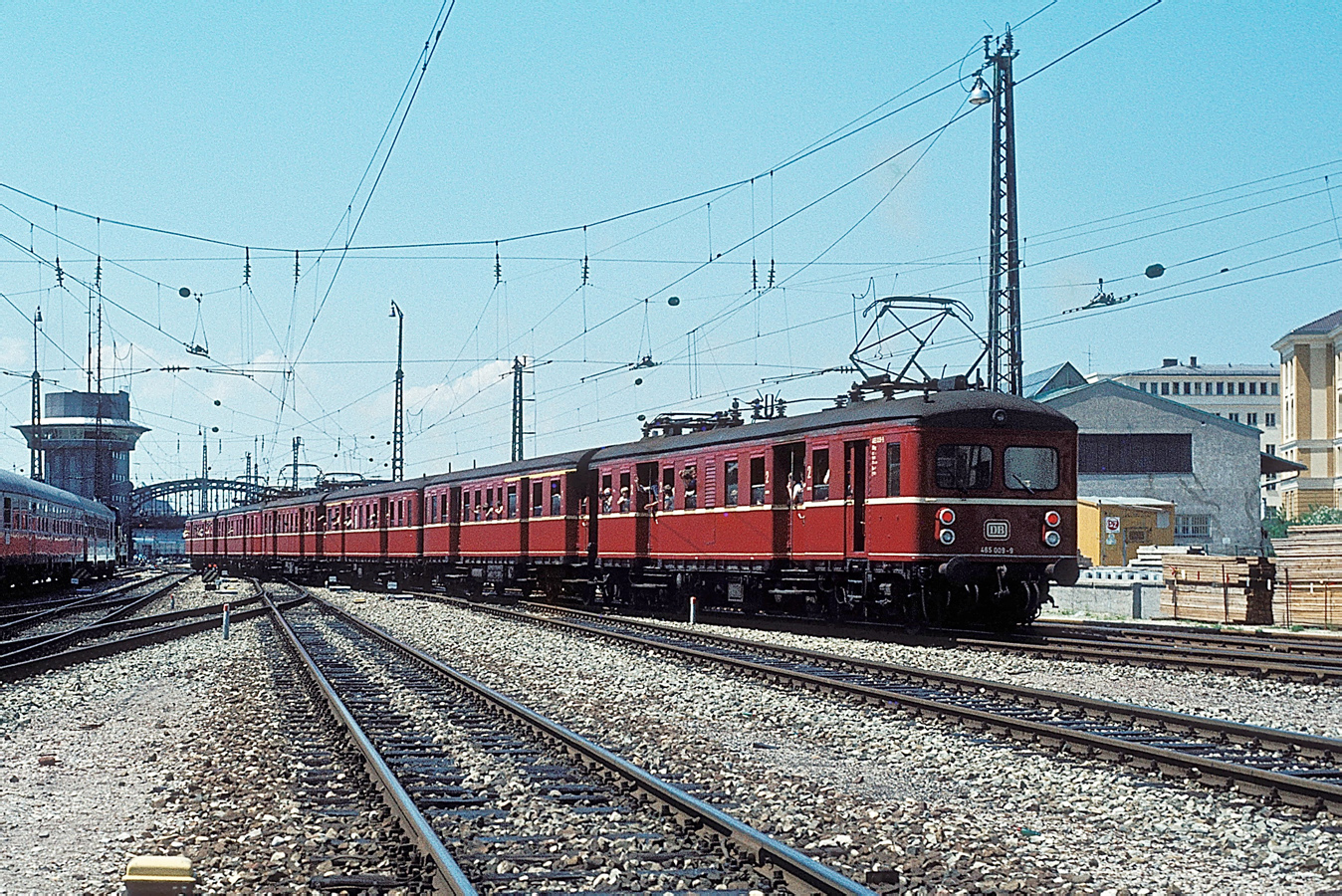 465 009-9