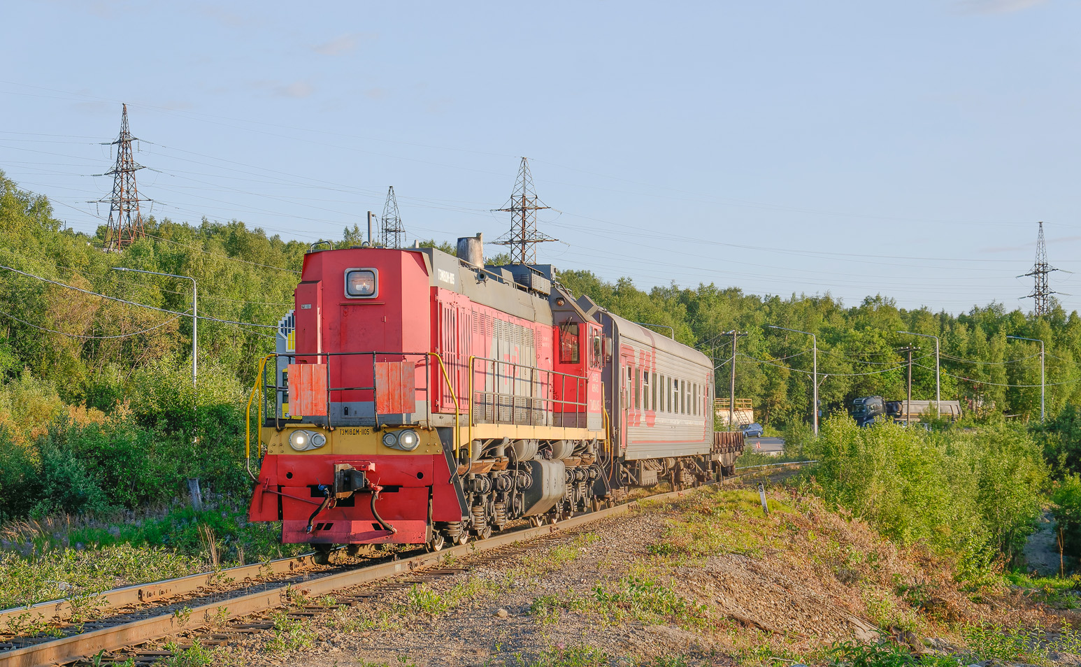 ТЭМ18ДМ-1105