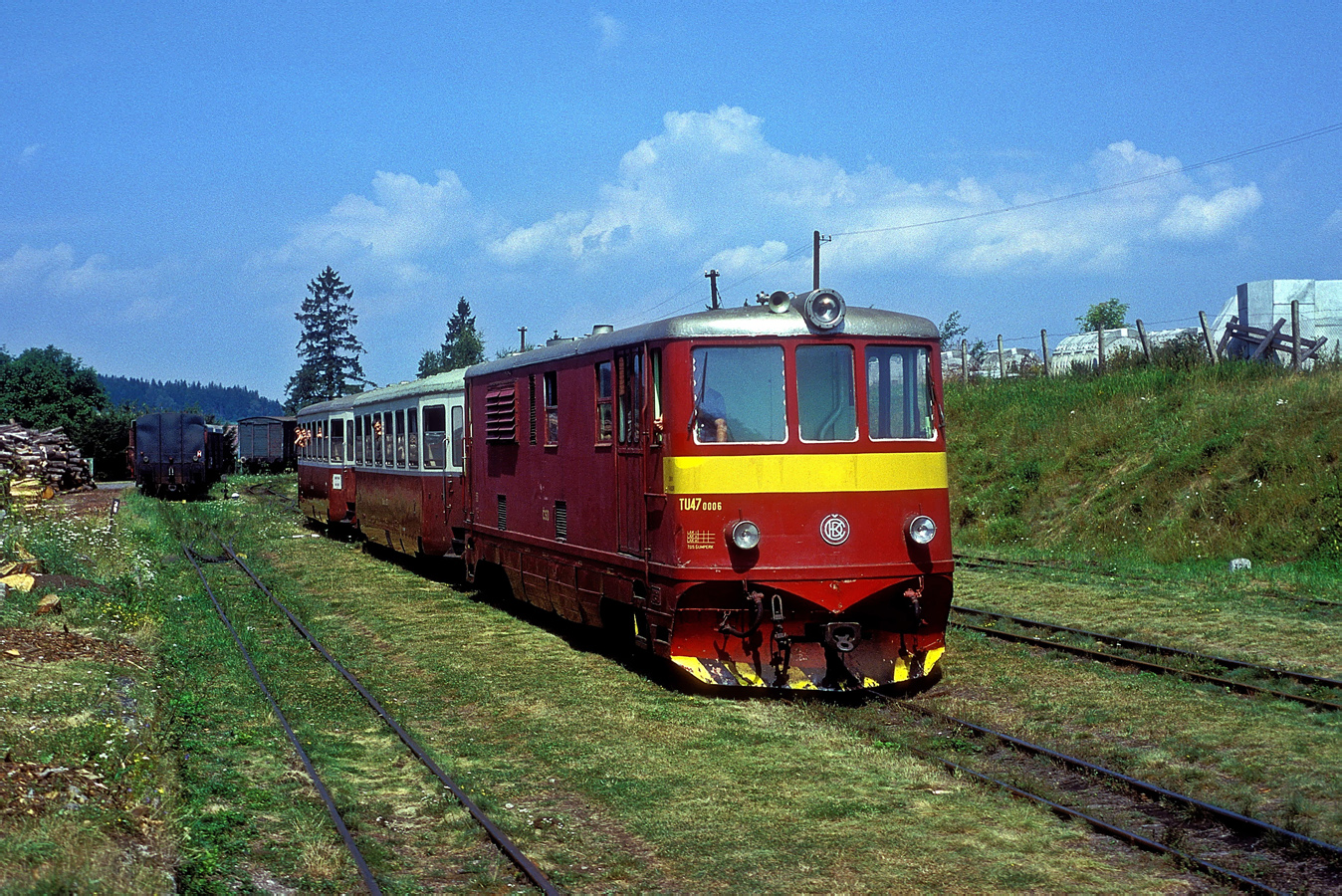 705 906-6