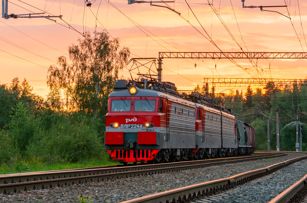ВЛ11М-224