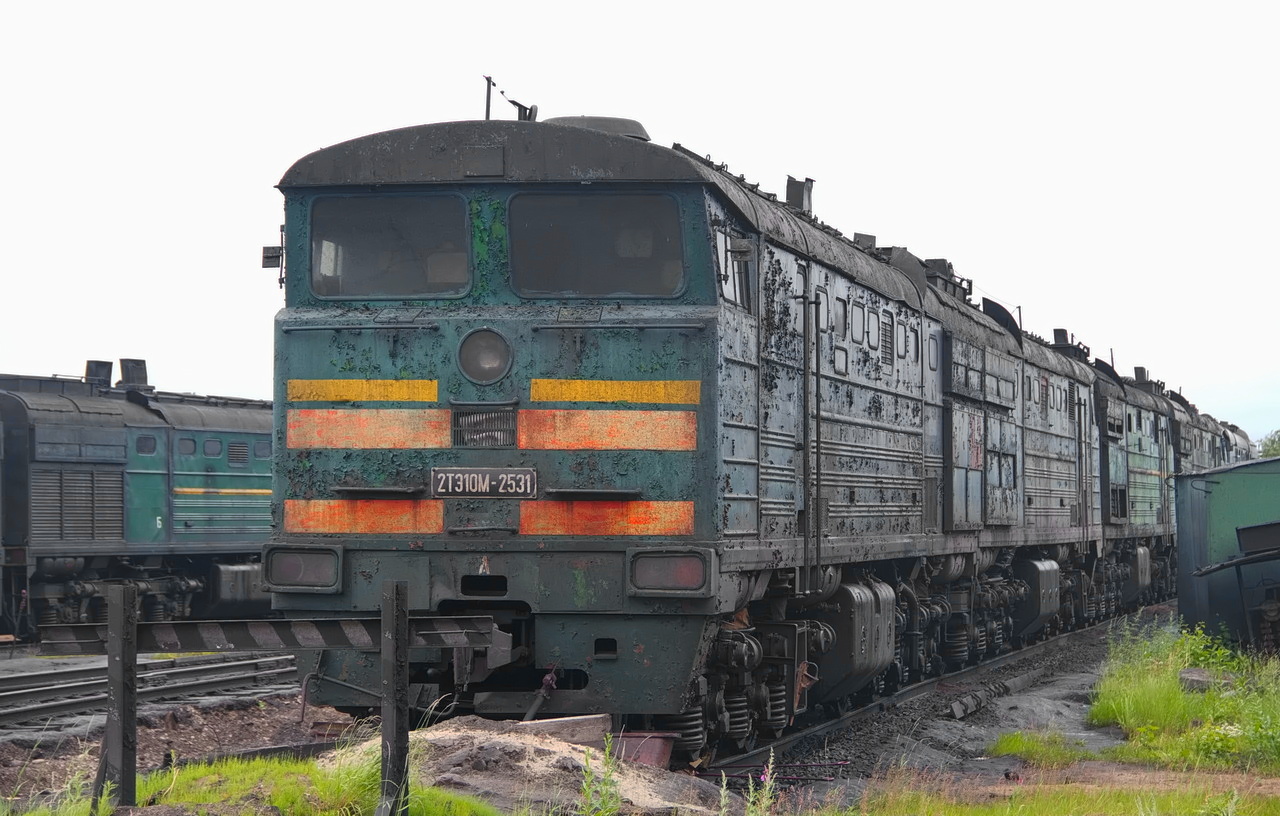 2ТЭ10М-2531