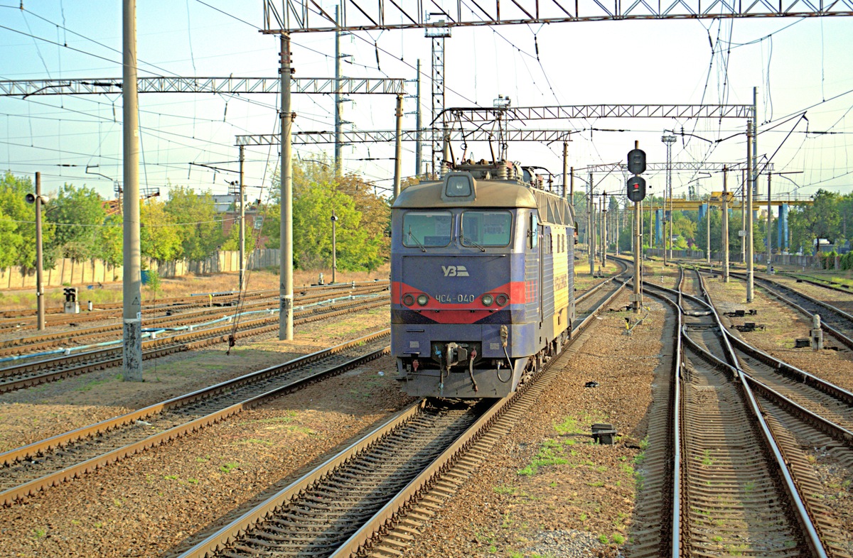 ЧС4-040