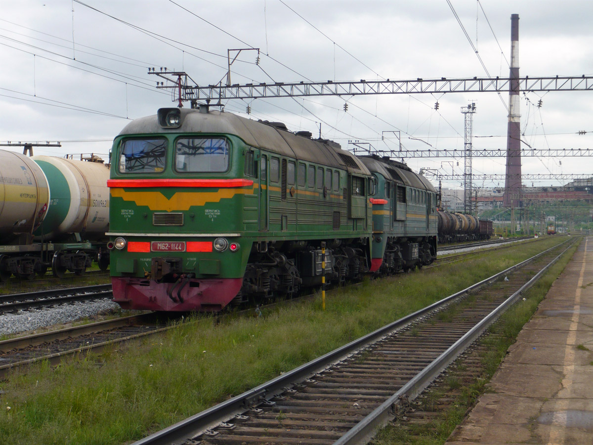 М62-1144