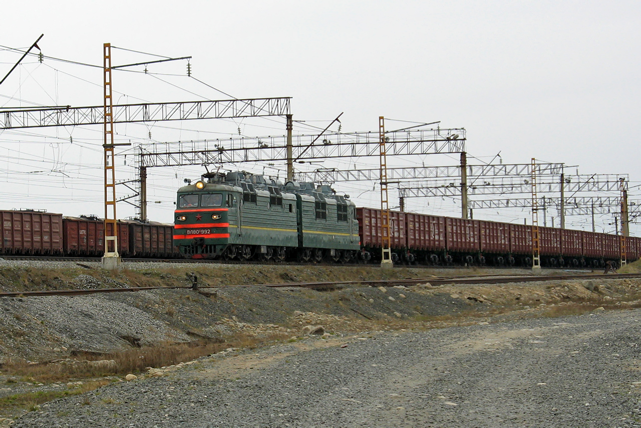 ВЛ80Т-992