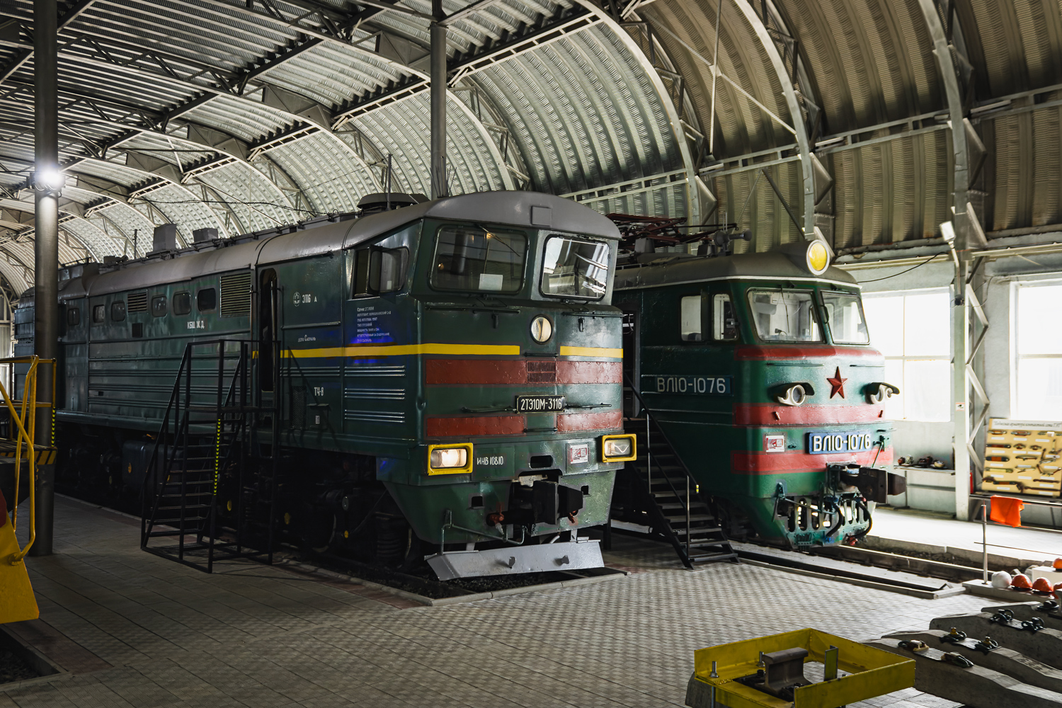 2ТЭ10М-3116