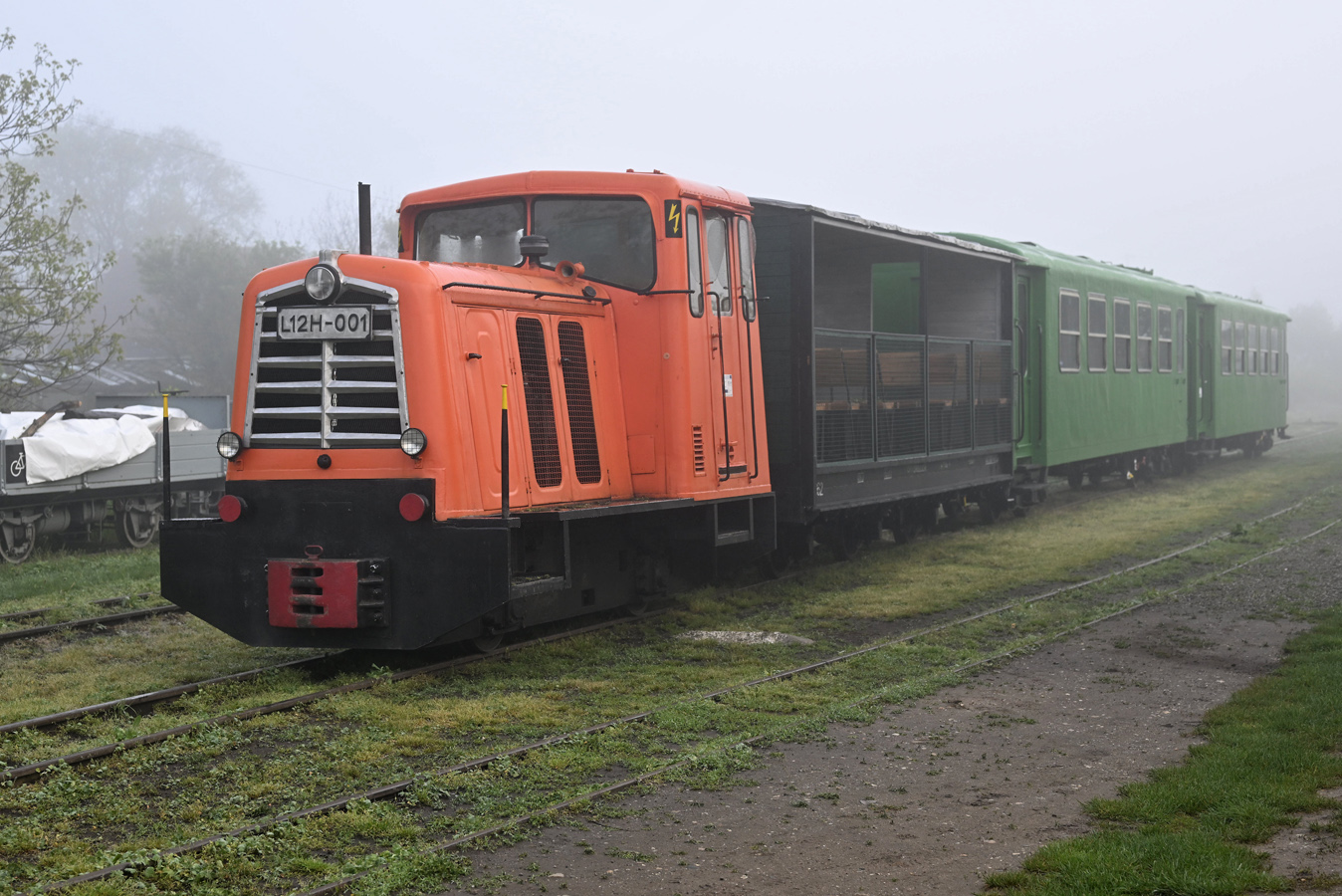 L12H-001