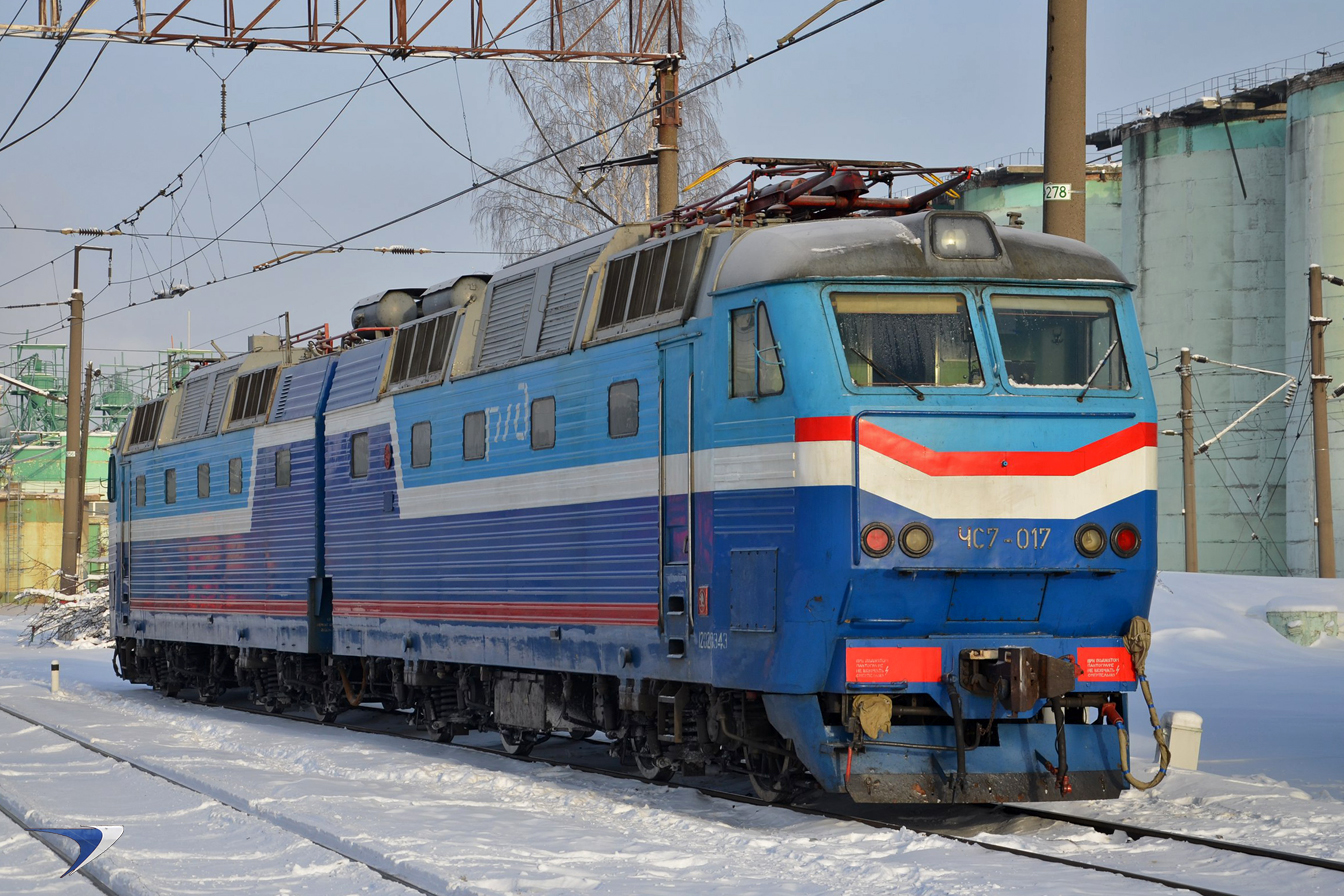 ЧС7-017