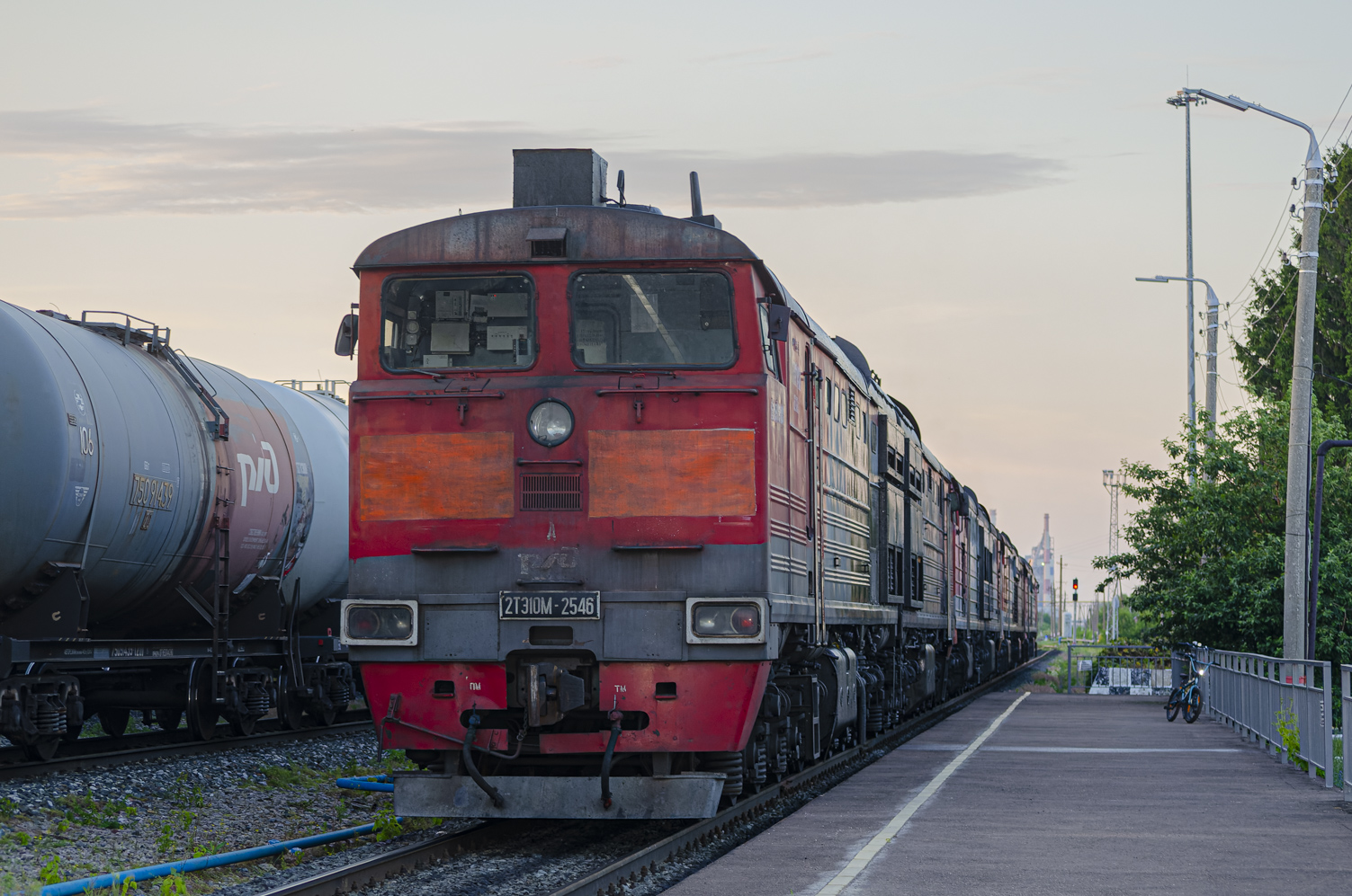 2ТЭ10М-2546