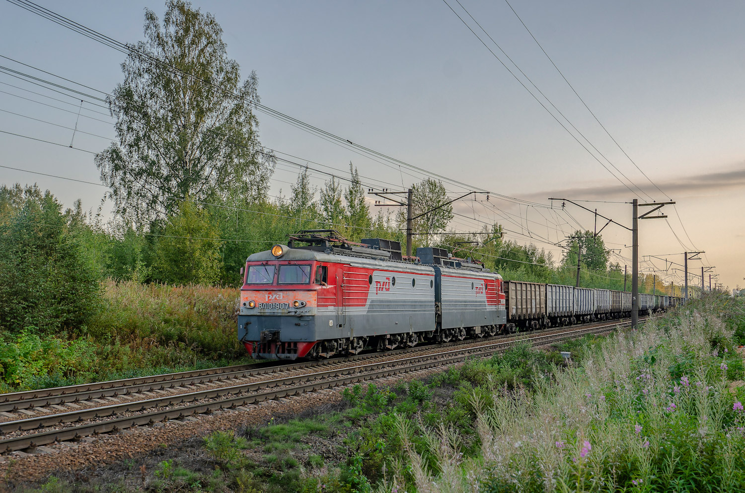 ВЛ10У-907