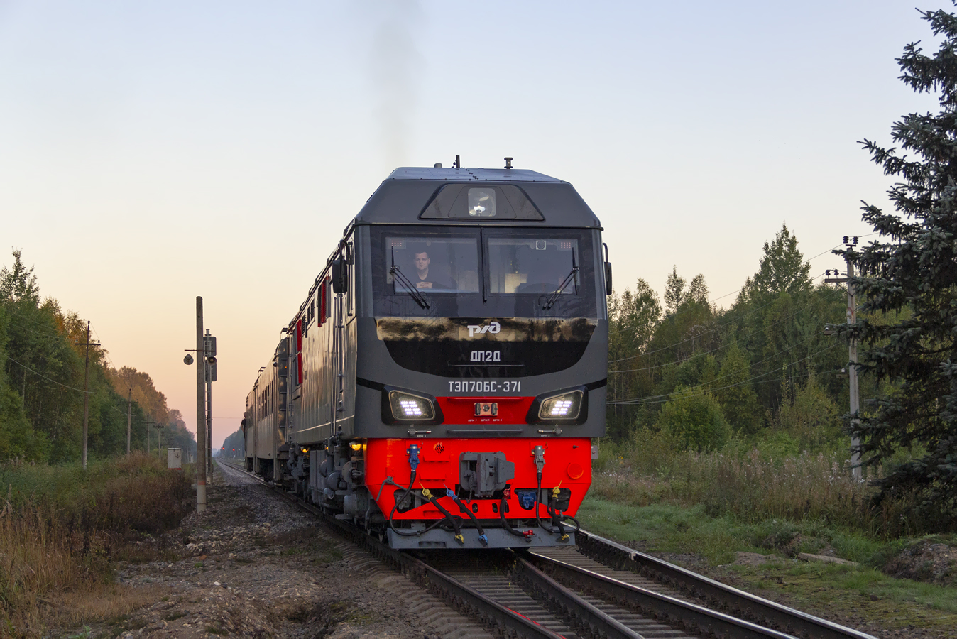 ТЭП70БС-371