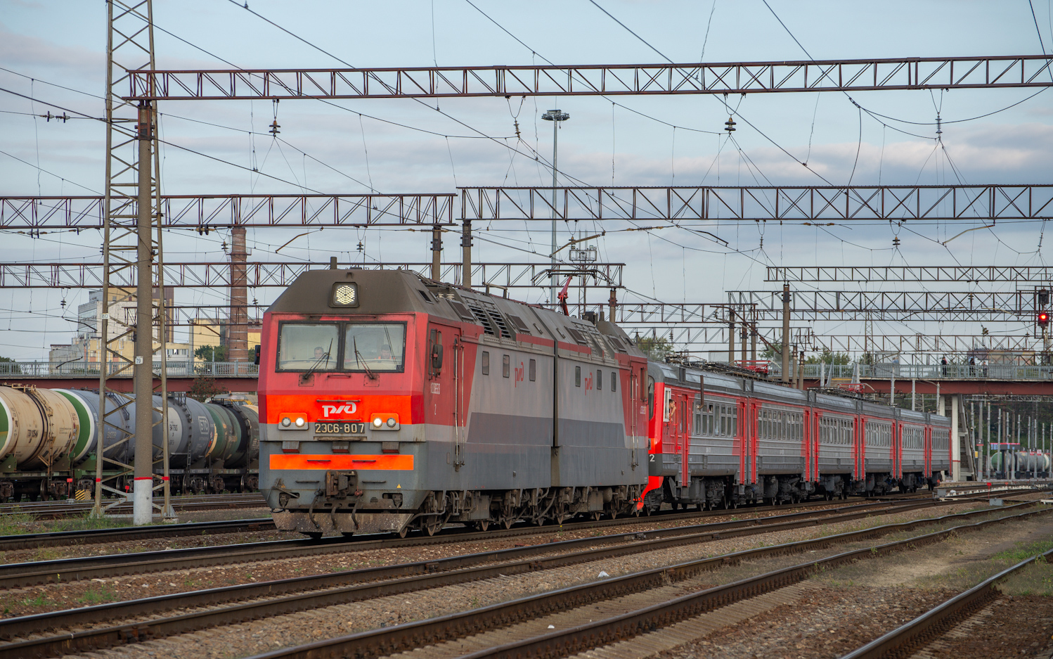 2ЭС6-807