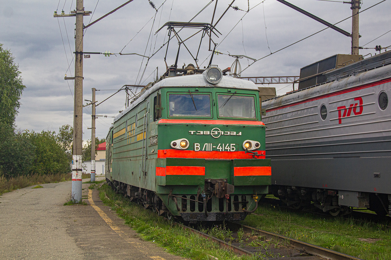 ВЛ11-414