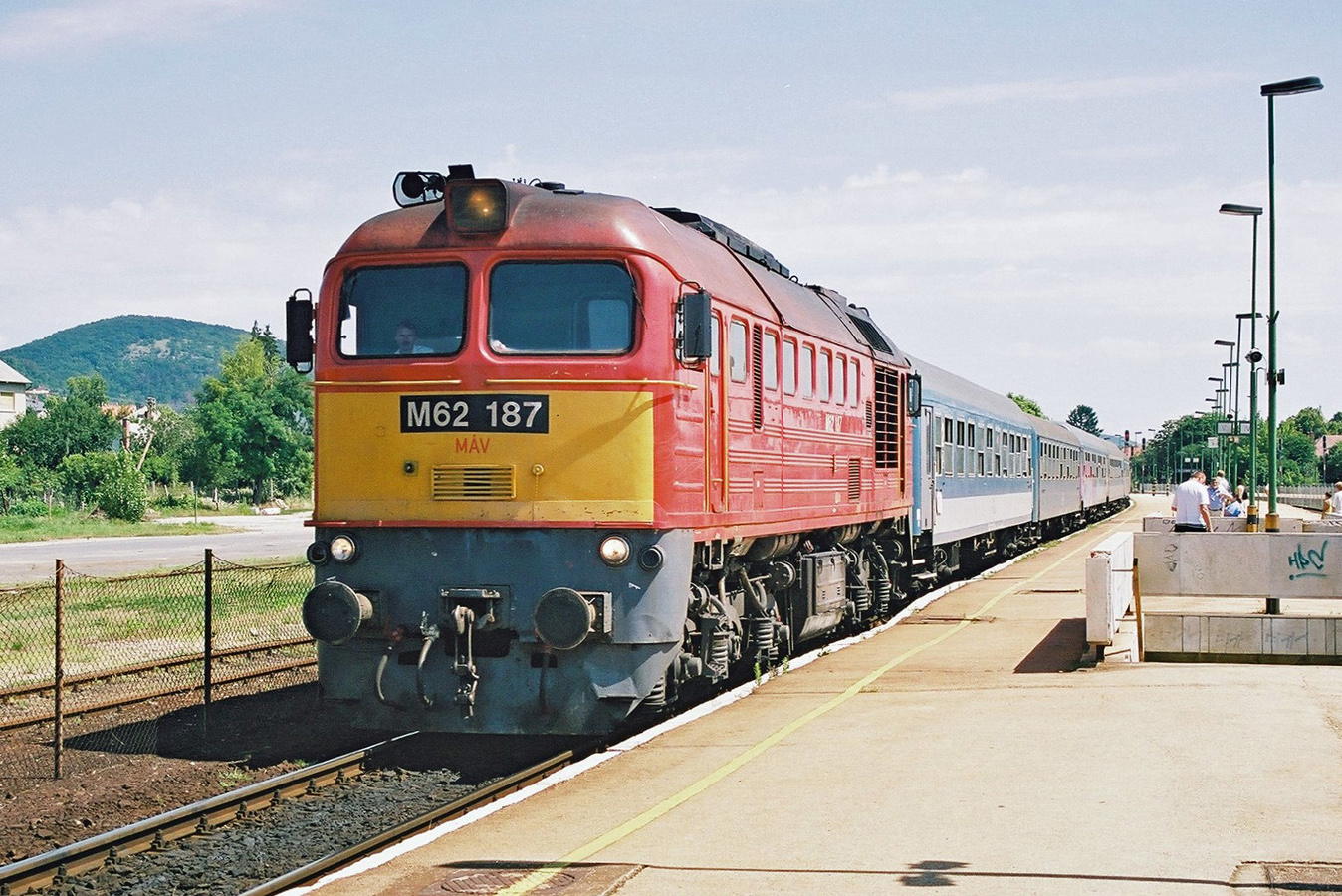 M62 187