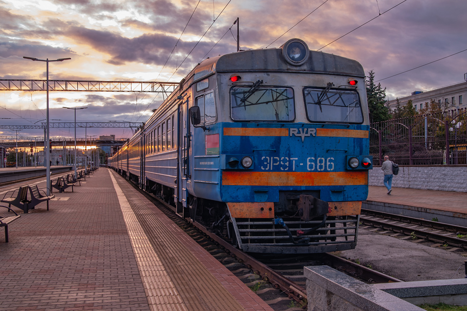 ЭР9Т-686