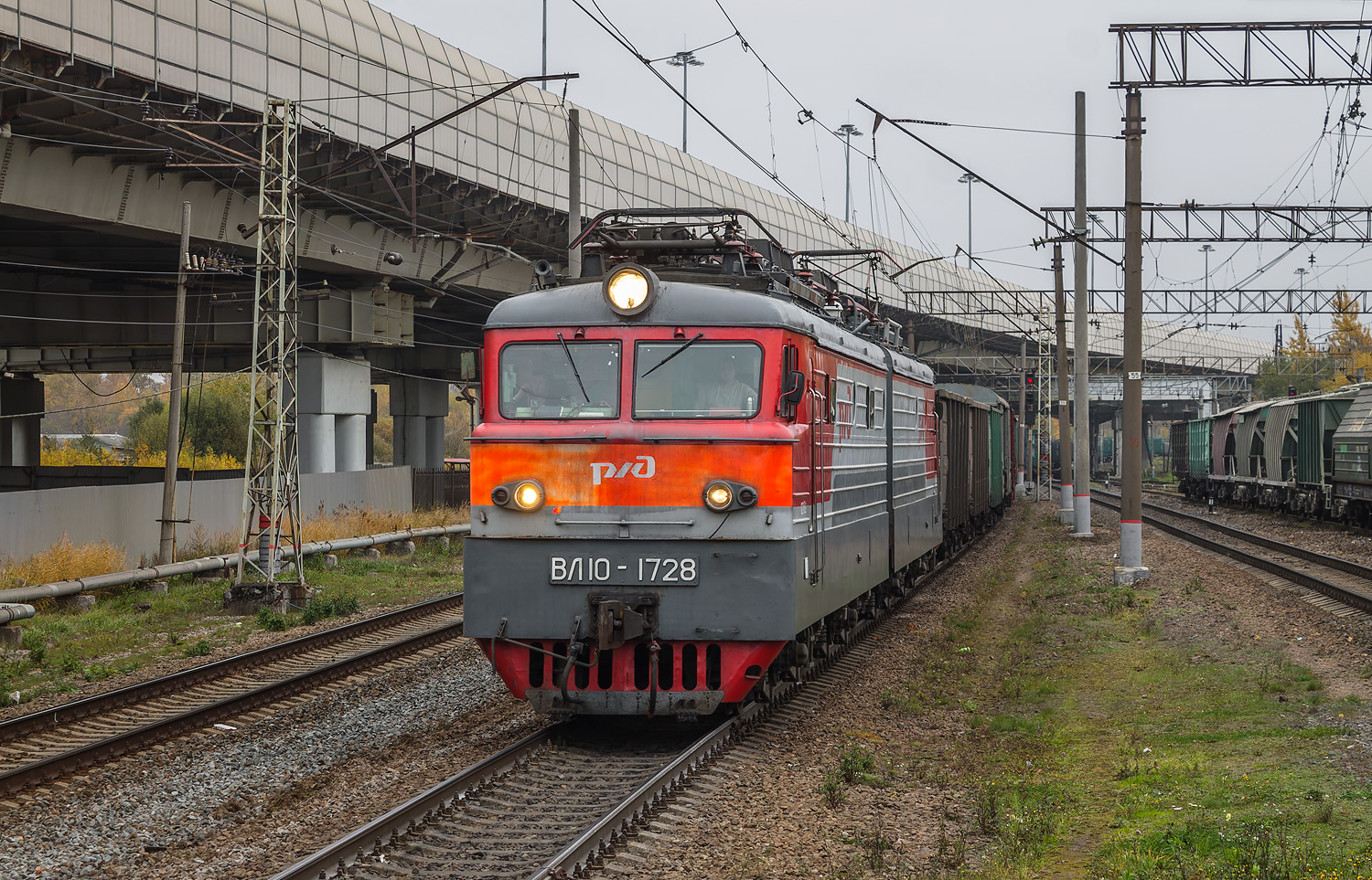 ВЛ10-1728