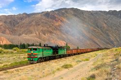 2ТЭ10В-5051 (Kyrgyz Railways)