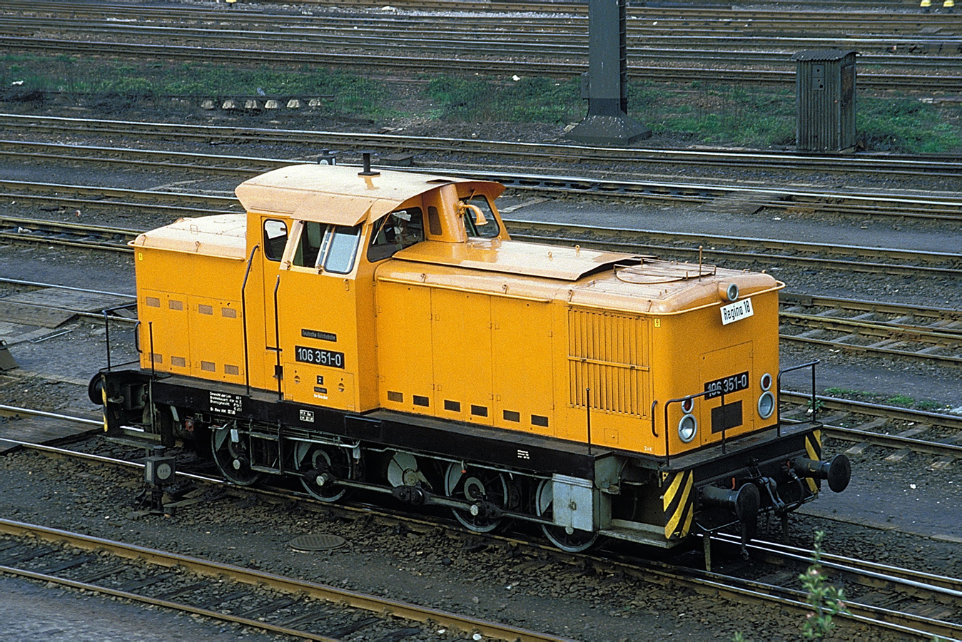 106 351-0