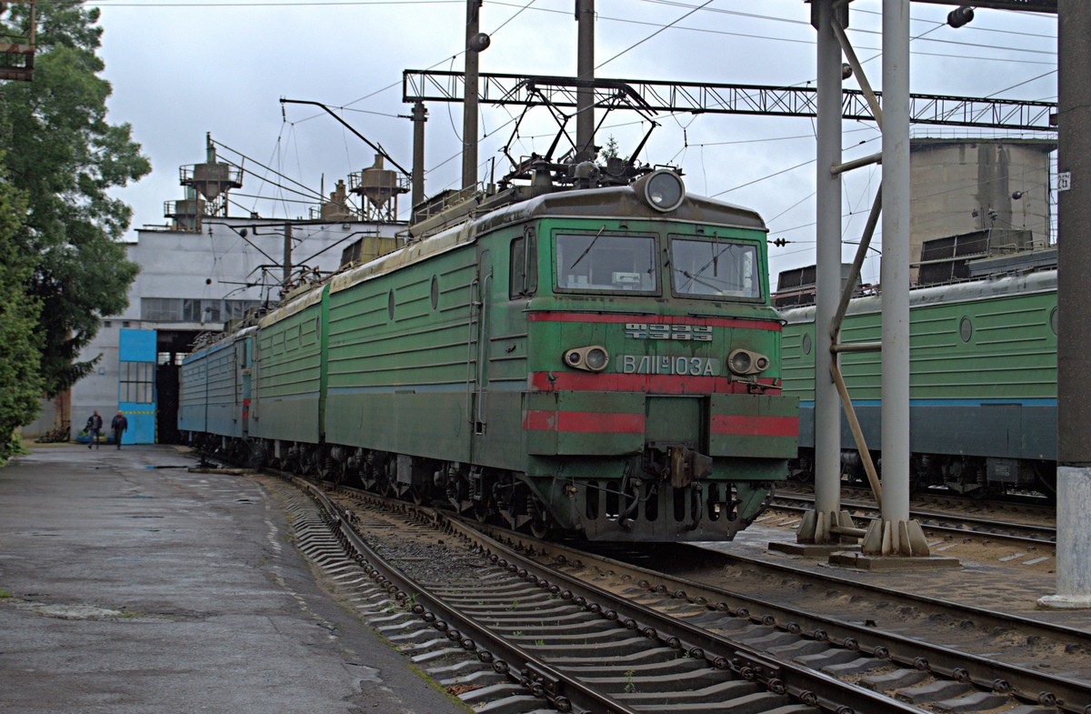 ВЛ11М-103