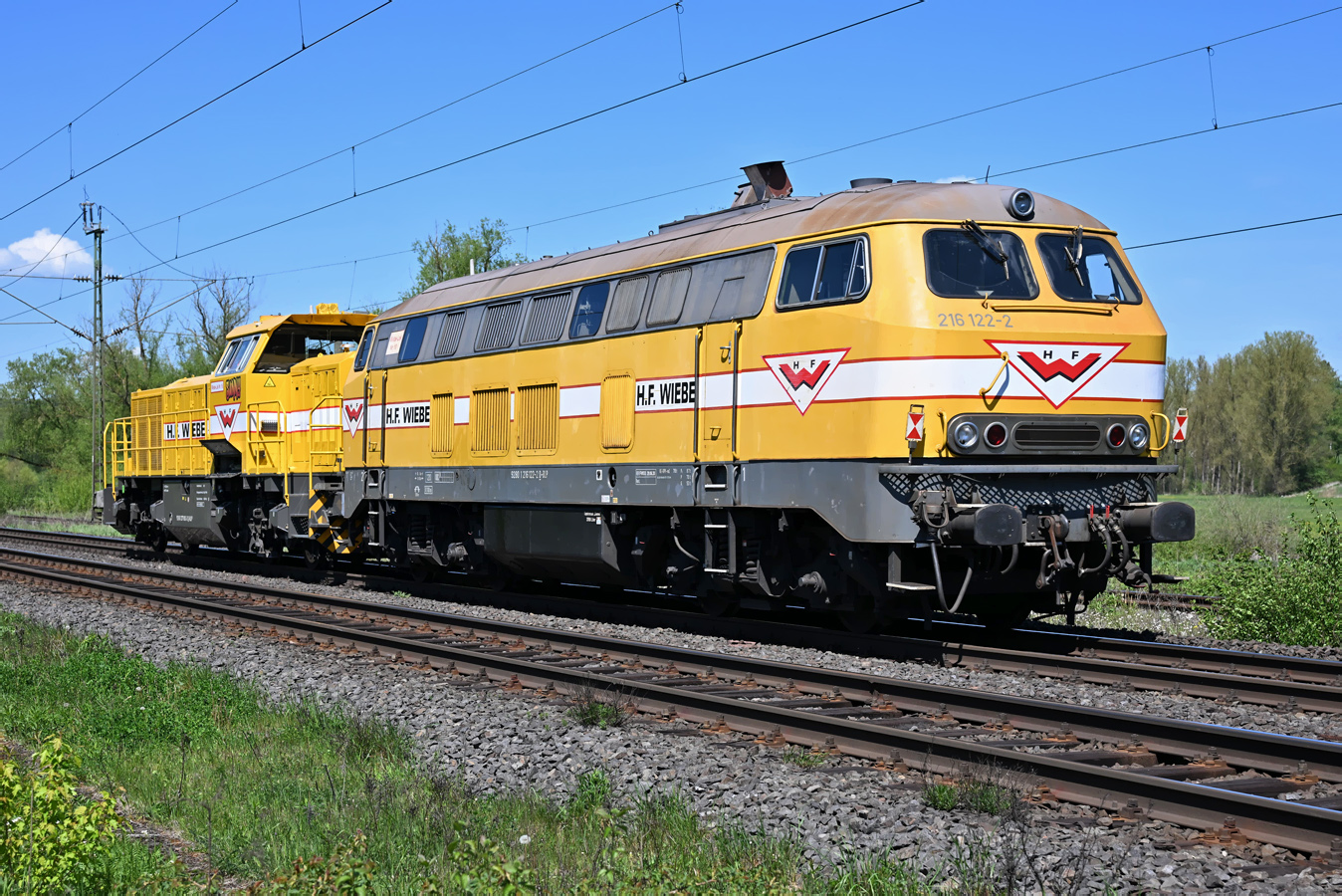 216 122-2