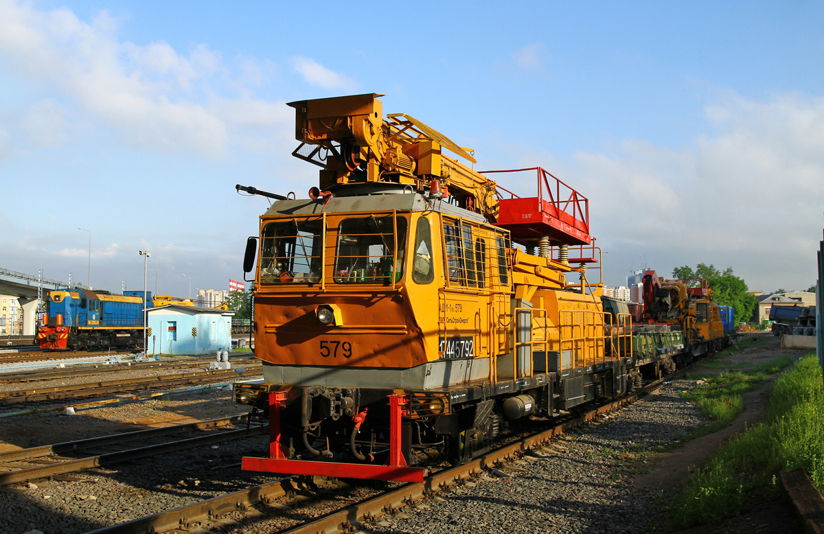 АДМ1-579