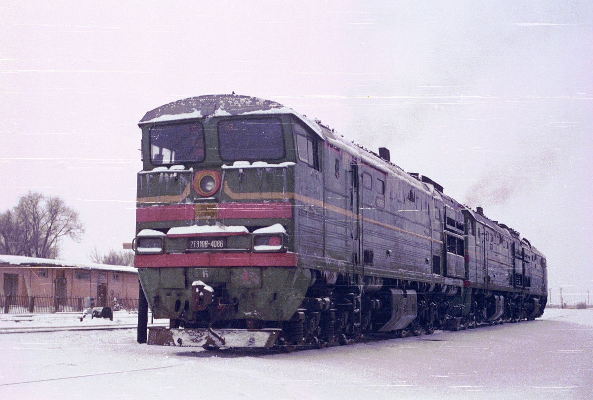 2ТЭ10В-4086