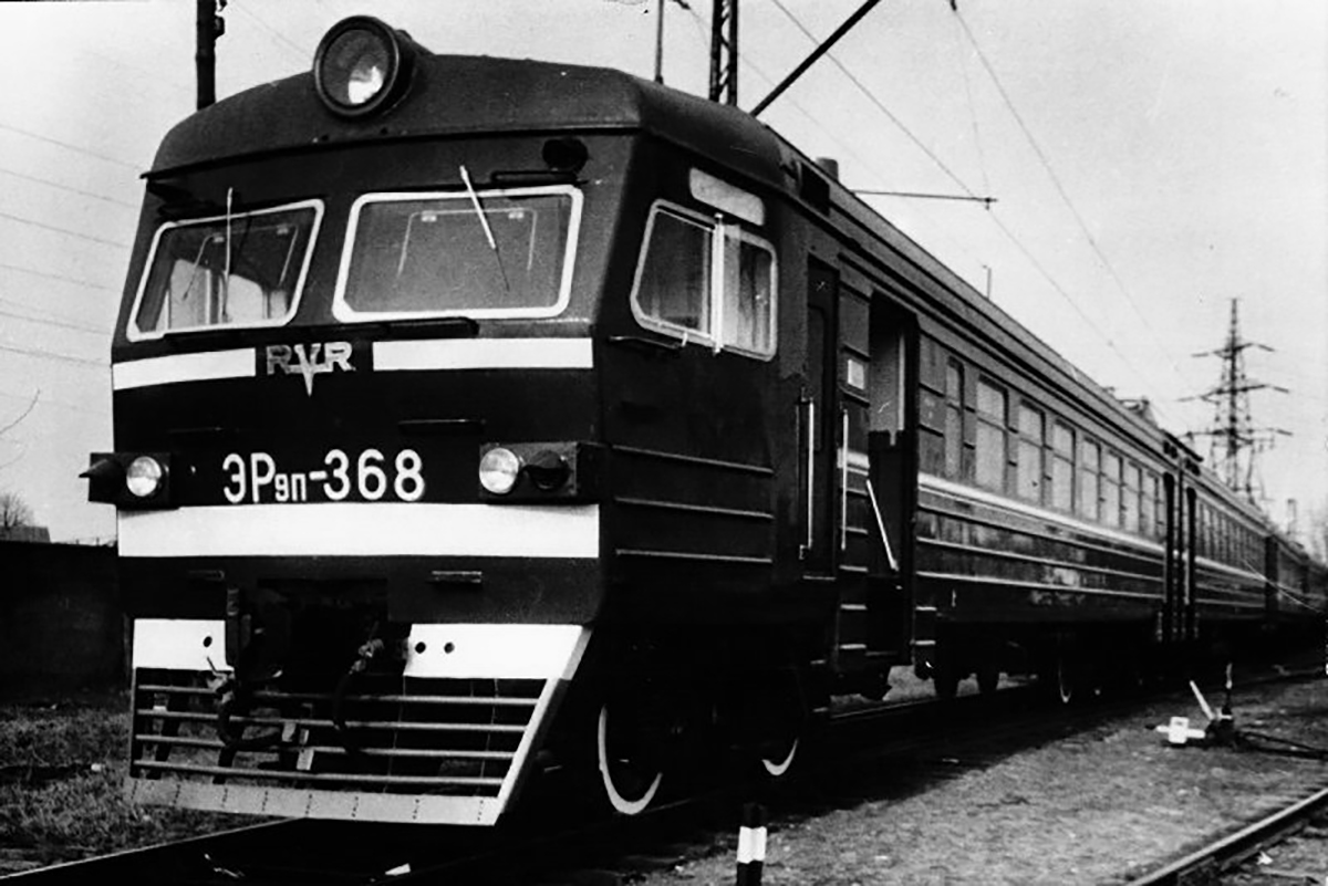 ЭР9П-368